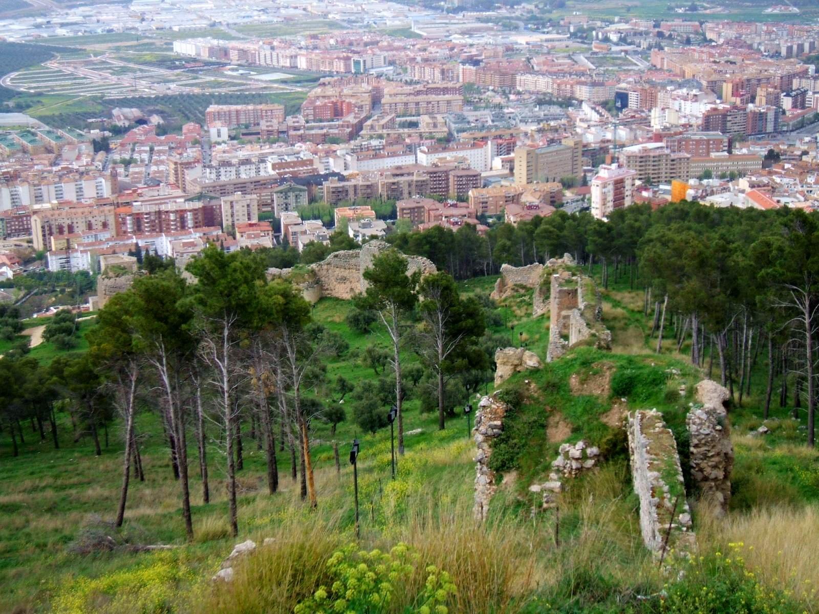 Panorámica de la ciudad de Jaén desde el entorno del Castillo de Santa Catalina