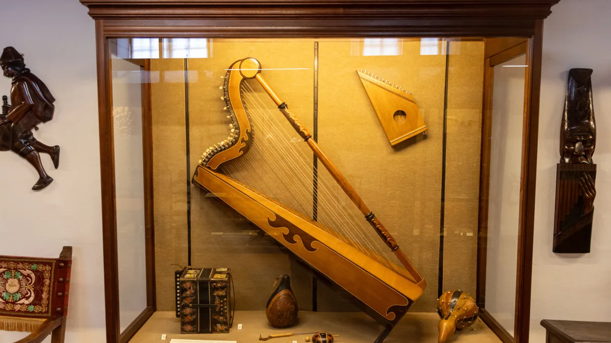 Instrumentos expuestos en el Museo de Artesanía Iberoamericana de Tenerife, fotografía de archivo