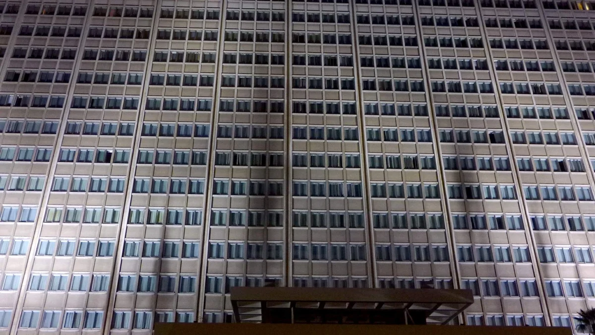 Exterior del Hotel Meliá Castilla de Madrid, sede del Congreso Nacional de Agencias de Viajes; archivo de 2016