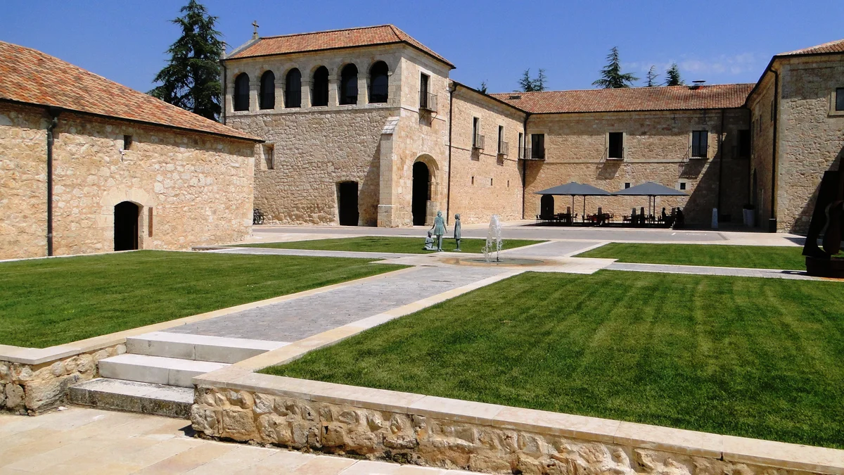 Monasterio de Santa María de Valbuena, en San Bernardo, Valladolid